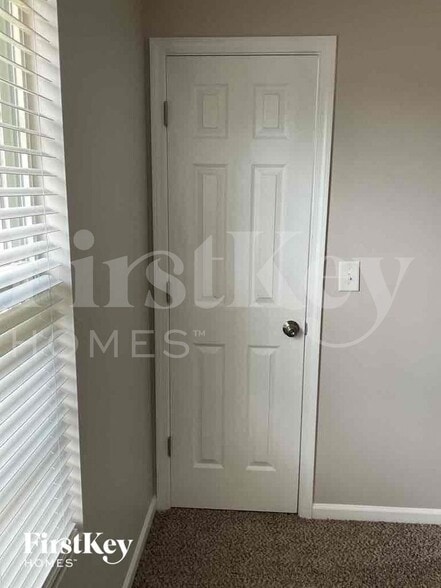 Building Photo - 12814 Coral Sunrise Dr