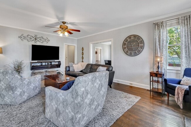 Primary Photo - Beautiful Home in Desirable Ardsley Park
