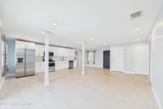 Building Photo - 1500 Dorsal St