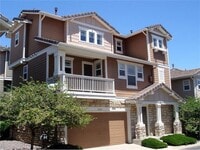 Building Photo - Stunning 3 BR/3 BA in Stockbridge At Meridian Community!