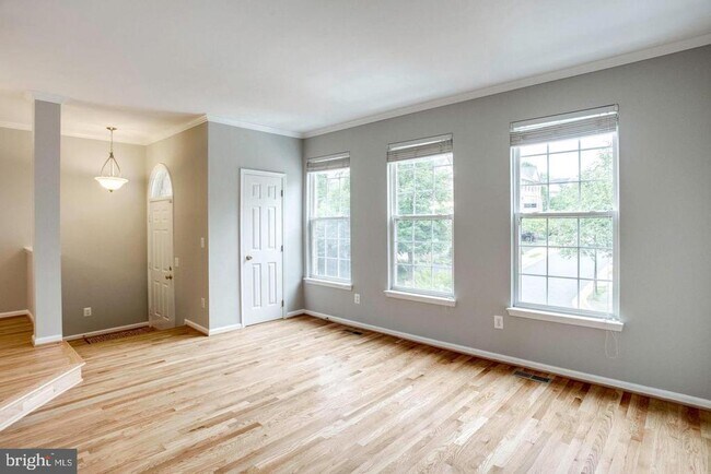 Building Photo - 12476 Casbeer Dr