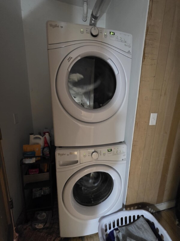 Building Photo - 224 E Michigan St