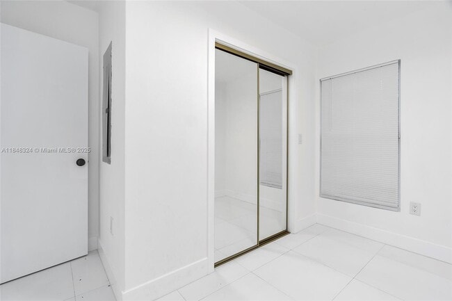 Building Photo - 766 NW 45th St