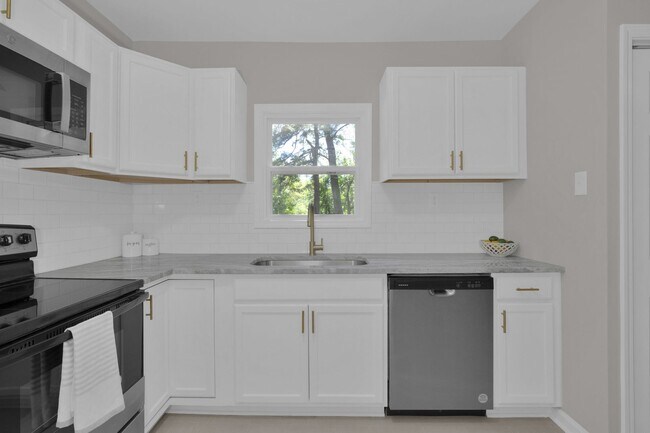 Building Photo - 5112 Cannon St