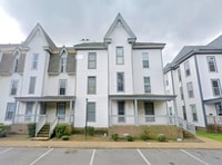 Building Photo - SPACIOUS 2 BEDROOM/1.5 BATH HOME IN PORTSMOUTH
