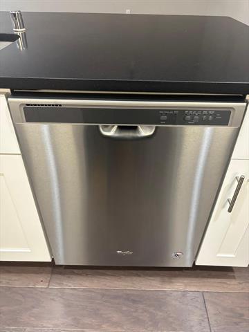 Building Photo - 6142 Rainbow Valley Pl