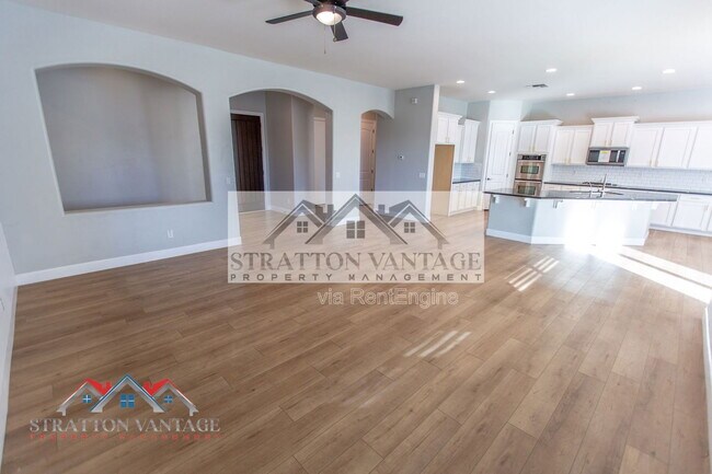 Building Photo - 20309 E Avenida Del Valle