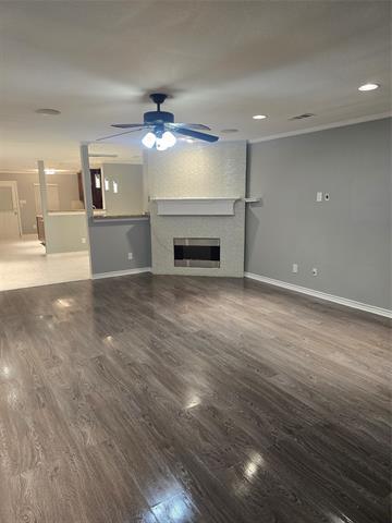 Building Photo - 700 White Fields Way