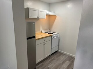 Building Photo - 45 Gage Rd