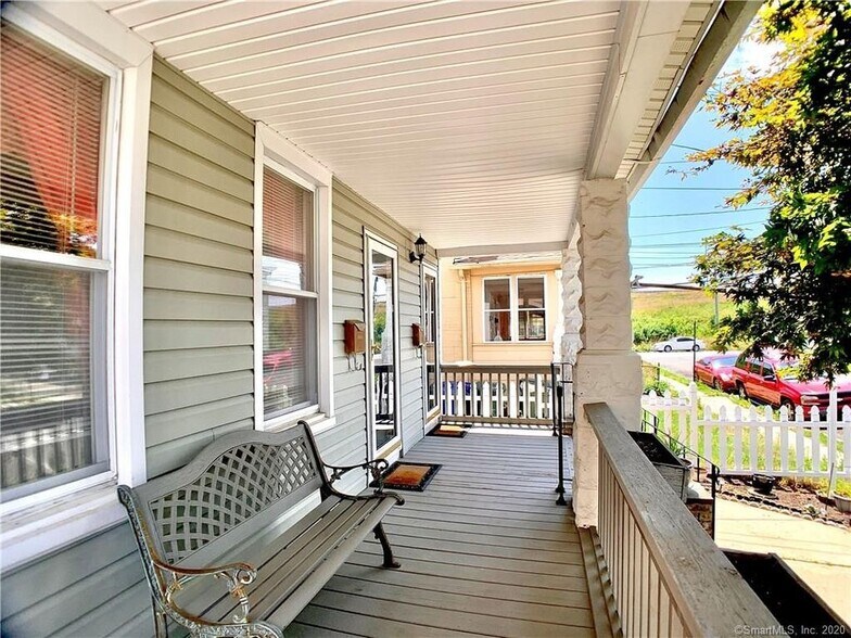 Building Photo - 218 Hough Ave