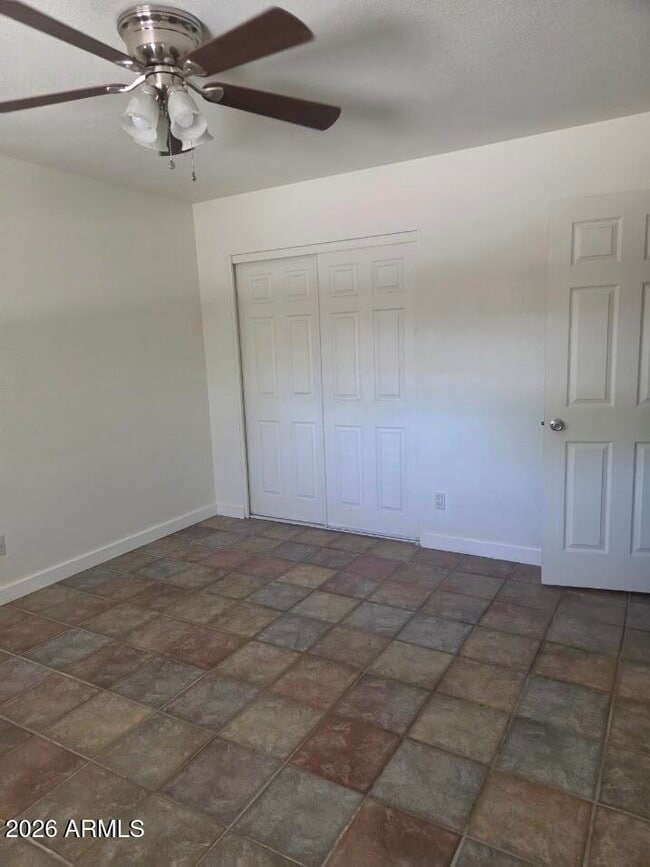 Building Photo - 35 E Fairmont Dr