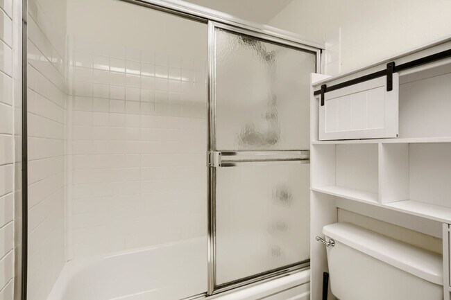 Building Photo - Extended Stay Oasis | Fenced Yard, Garage & More