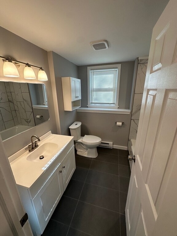 Building Photo - 11 Sutcliff Ave