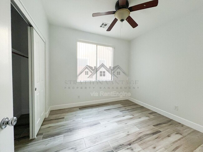 Building Photo - 1674 S Constellation Way