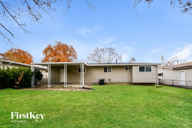Building Photo - 2645 Patterson Rd