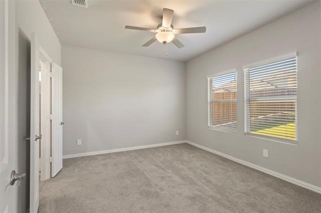Building Photo - 617 McKenna Dr