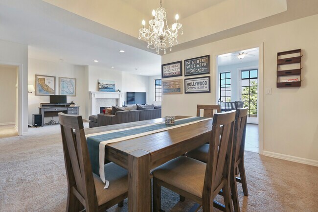 Building Photo - 1457 Reeves St