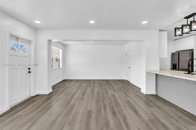 Building Photo - 7041 Raleigh St