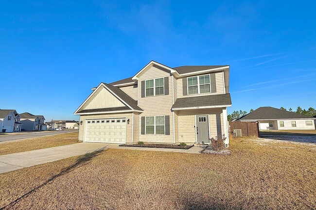 Building Photo - AVAILABLE NOW! (Pet Friendly)