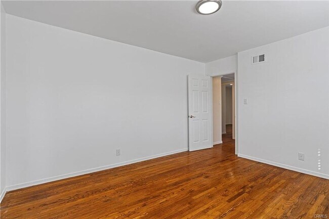 Building Photo - Spacious 4BR House in Torrance