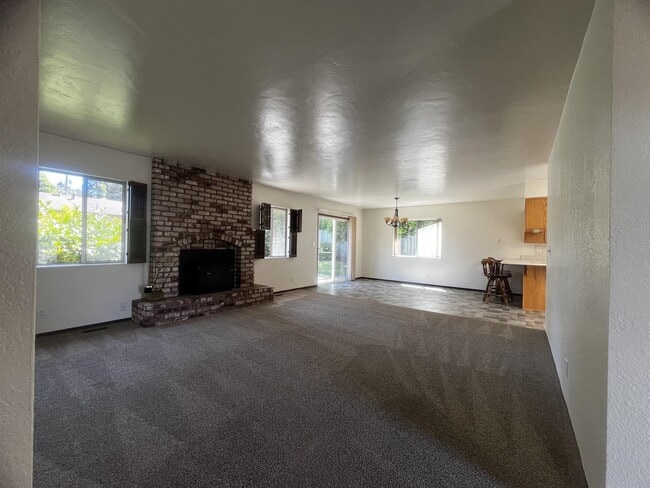 Building Photo - 2808 Harrison Ave