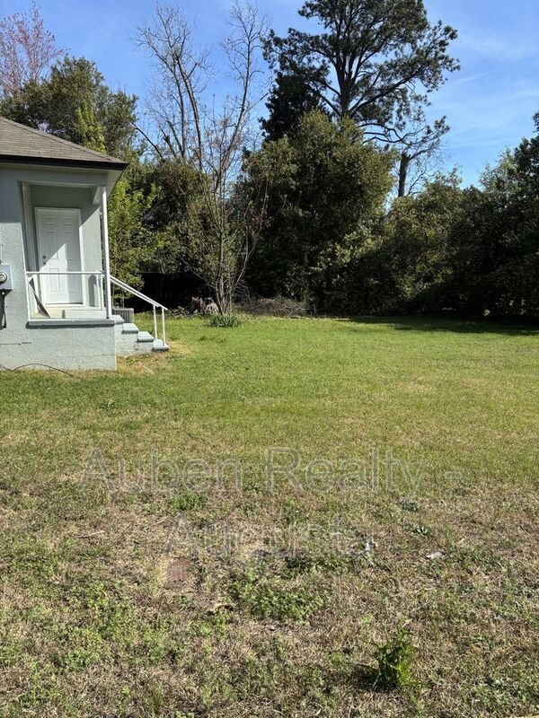 Building Photo - 514 Beaufort Dr