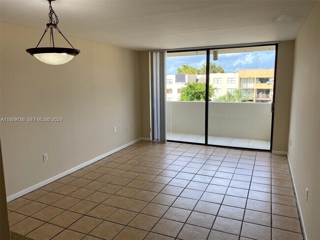 Building Photo - 8002 SW 149th Ave