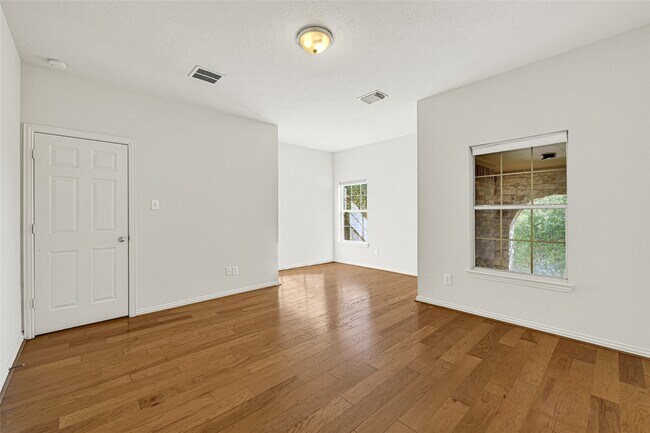 Building Photo - 74 E Arbor Camp Cir