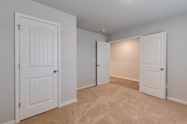 Building Photo - COMING SOON - Beautiful Fountain Inn home!  RARE FIND – Spacious 5 Bedroom Home with 1 Month FREE...