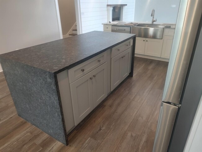 Building Photo - 3589 Esplanade Way