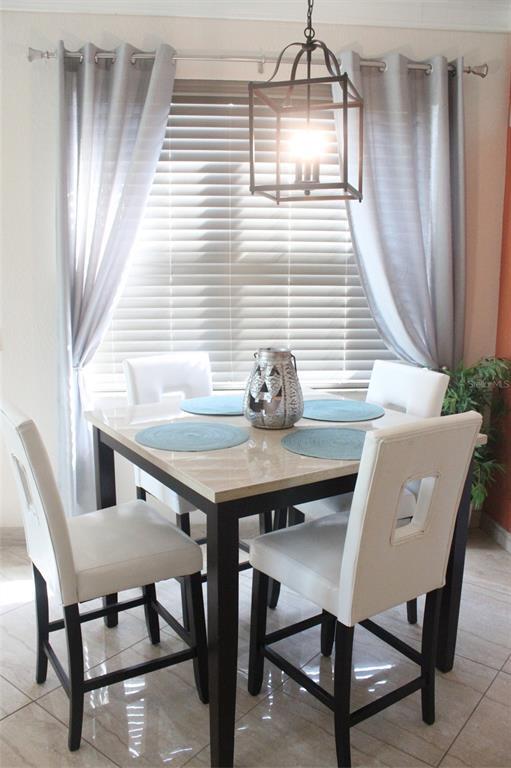 Building Photo - 332 Gleneagles Dr