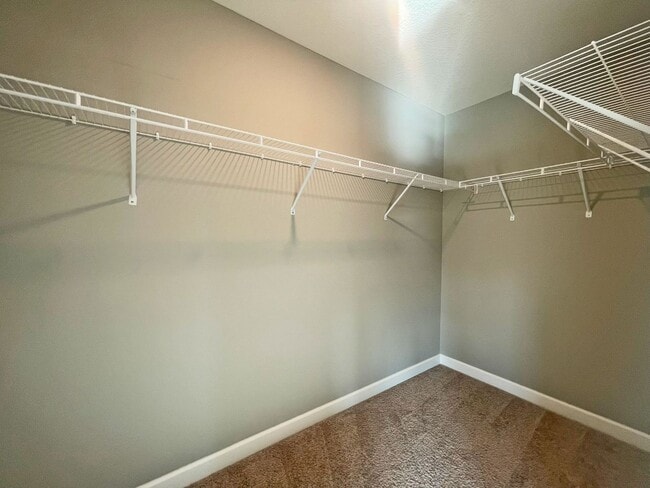 Building Photo - Sparkling Like-New 2-story w/ Full Walkout on Pond with Office-Bedroom 6, Pets OK!