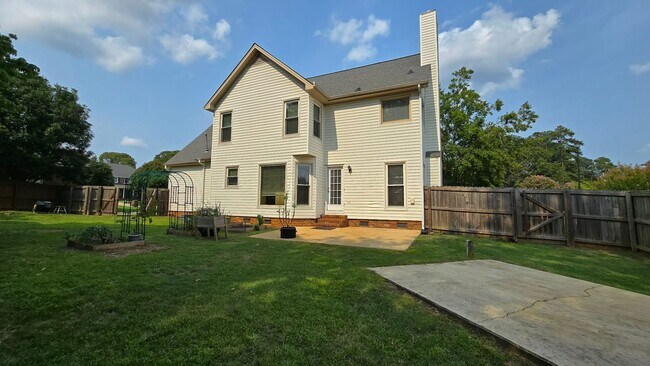 Building Photo - 4488 Penhurst Ct