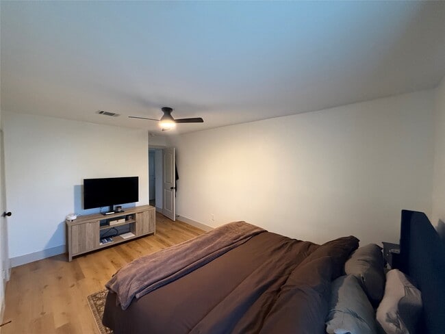 Building Photo - 7509 Mockingbird Ln