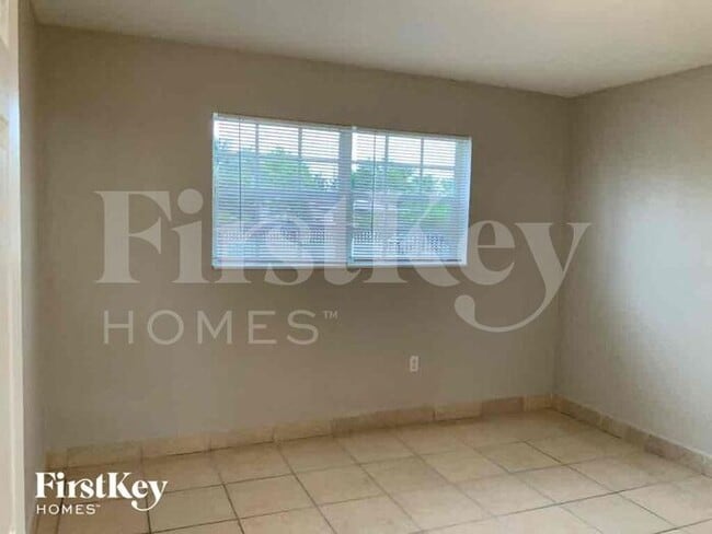 Building Photo - 1031 NW 178th Terrace