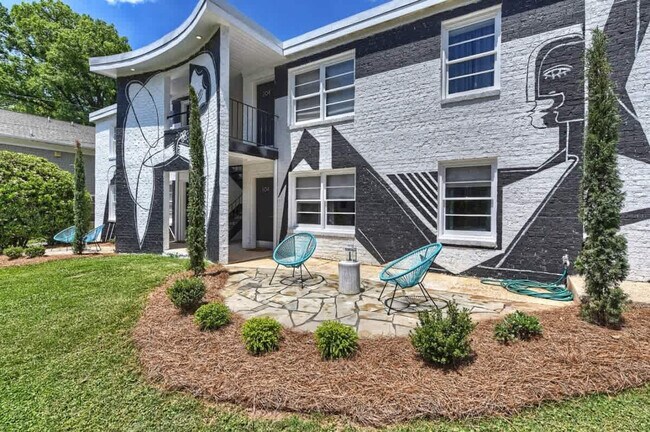 Building Photo - 510 Queens Rd