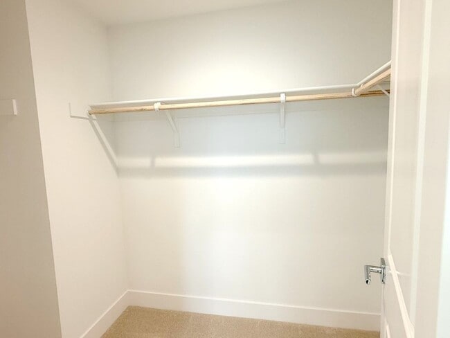 Building Photo - Newly Built ! Be The First To Live Here ! Modern Detached Home In New City Village !