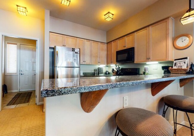 Building Photo - Beautiful 2 Bed, 2 Bath Fully Furnished Condo – Sierra Star Golf Course