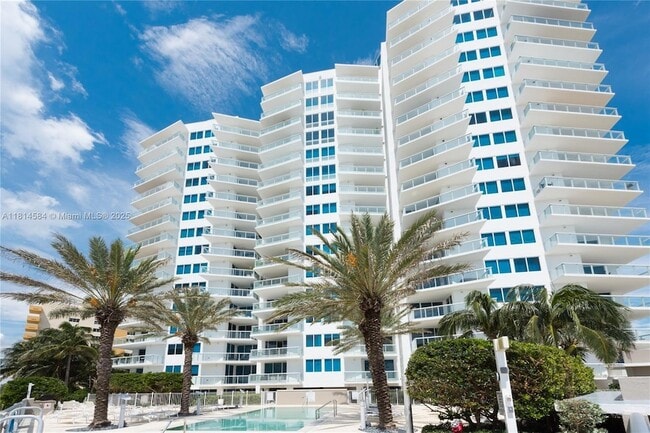 Building Photo - 3801 Collins Ave