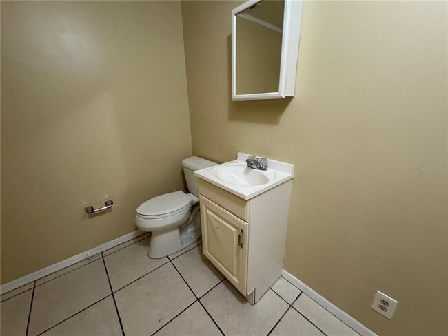 Building Photo - 359 Chaucer Ct
