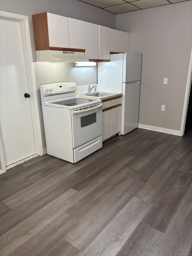 Building Photo - 344 Washington Ave