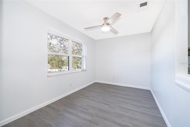 Building Photo - 2432 Swailes Dr