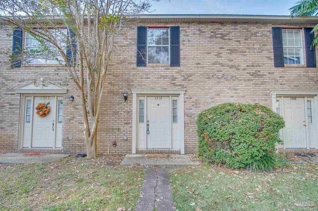 Building Photo - 1314 Foxborough Dr