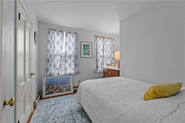 Building Photo - 65 Kingston Ave