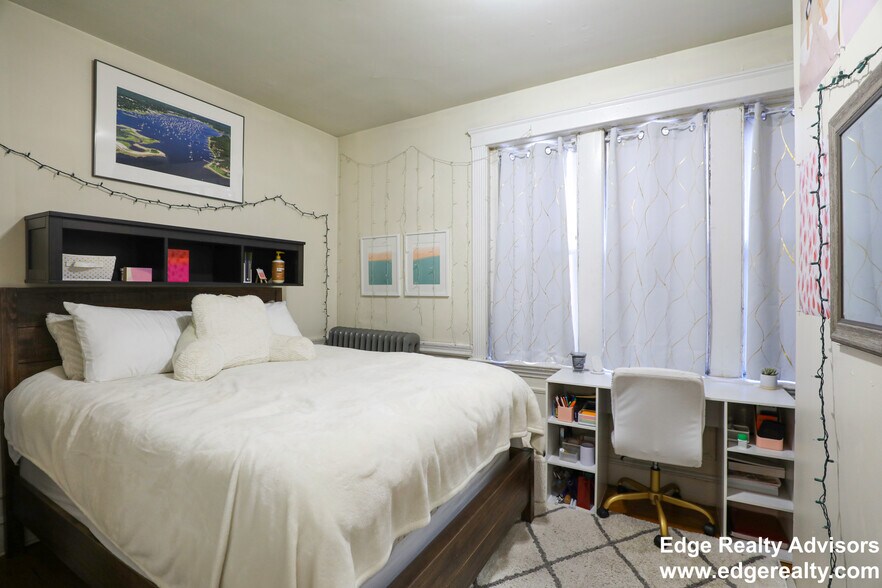 Building Photo - 115 Freeman St