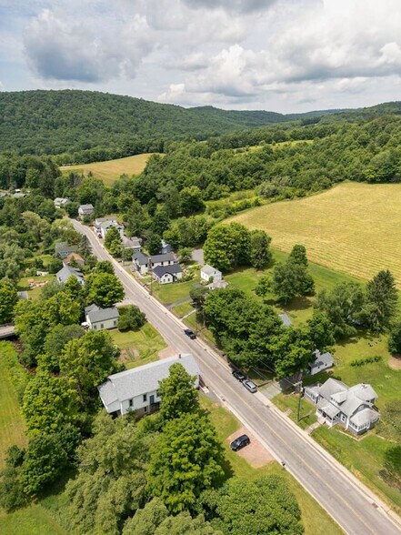 Building Photo - 1891 County Hwy 6