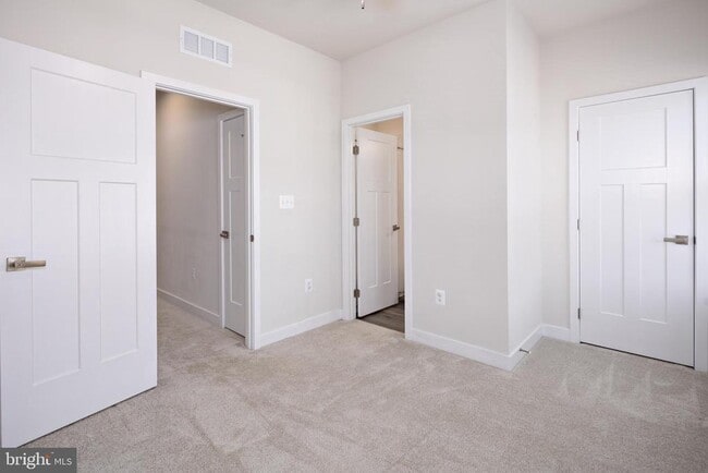 Building Photo - 7903 Chatuga Wy