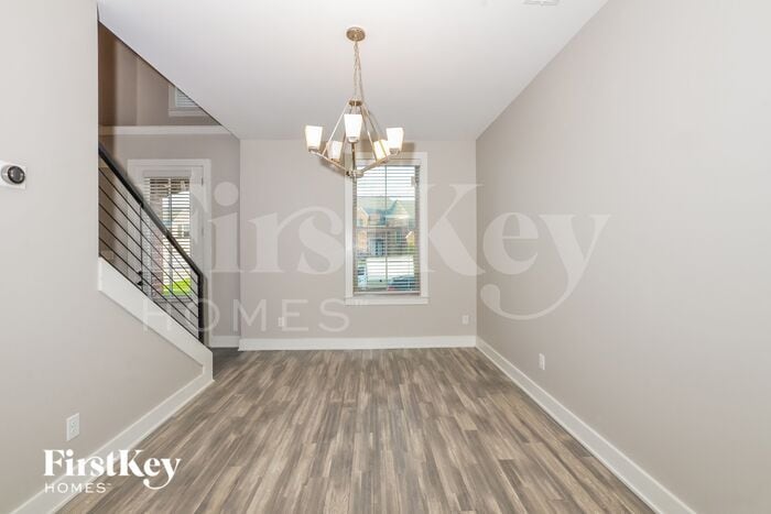 Building Photo - 6362 Garrison Ln