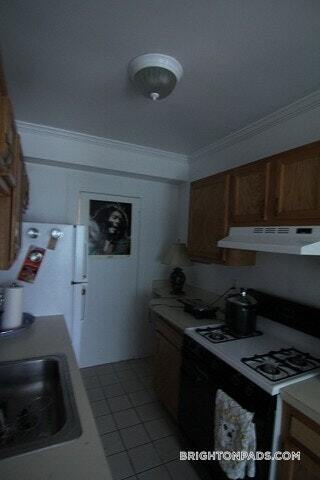 Building Photo - 100 Kilsyth Rd