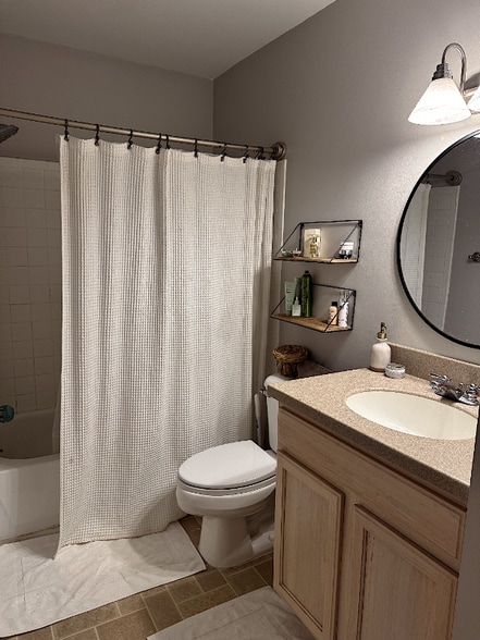 Building Photo - 337 W Coleman Blvd